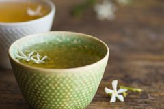 春季喝這五種花茶！排毒又養(yǎng)顏！[圖]