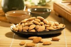 男人補(bǔ)腎適合吃什么食物調(diào)理？男人強(qiáng)精補(bǔ)腎的食物有哪些？[圖]