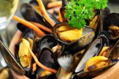 哪些營養(yǎng)食物能夠豐胸？女性吃什么食物有豐胸作用？[圖]