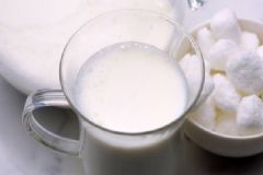 喝牛奶會(huì)增胖還是減肥？牛奶和什么食物一起吃好？[圖]