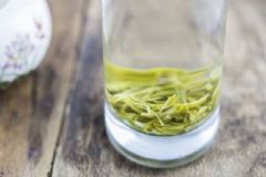 苦丁茶有哪些營養(yǎng)價(jià)值？苦丁茶的營養(yǎng)作用有哪些？[圖]