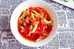 番茄怎樣搭配吃最營養(yǎng)？吃番茄的禁忌是什么？[圖]
