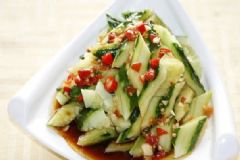 常吃黃瓜的好處有哪些？黃瓜的營養(yǎng)功效有哪些？[圖]