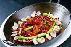 用鐵鍋炒菜可以補(bǔ)鐵嗎？鐵鍋?zhàn)鲲埬苎a(bǔ)鐵嗎？[圖]