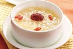 紅棗木耳粥有什么營(yíng)養(yǎng)？紅棗木耳粥的營(yíng)養(yǎng)價(jià)值有哪些？[圖]