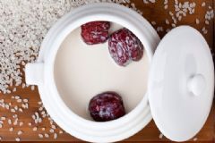 牛奶美容食療的方法有哪些？牛奶有哪些食療作用？[圖]