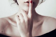 月經(jīng)不調(diào)是哪些原因?qū)е碌?？女性月?jīng)不調(diào)是什么原因造成的？[圖]
