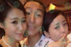 陳羽凡左擁右抱美女，怎樣追女生最容易？[多圖]