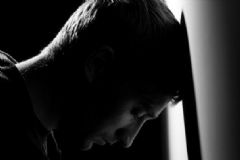 抑郁癥自殺前的征兆有哪些？抑郁癥的自殺前有哪些征兆？[圖]