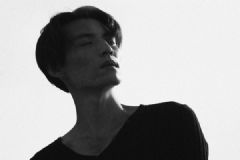 我看見女生就臉紅怎么辦？男生看見女生就臉紅怎么辦？[多圖]