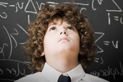 北大學(xué)生弒母后騙140萬潛逃 單親家庭的男孩有哪些心理問題？[多圖]