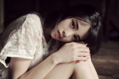 經(jīng)期抑郁癥的表現(xiàn)有哪些？經(jīng)期抑郁癥有什么癥狀？[多圖]
