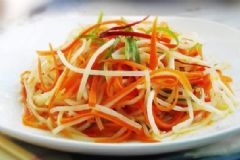 哪些食物可以對(duì)抗眼疲勞？預(yù)防眼疲勞吃什么好？[圖]
