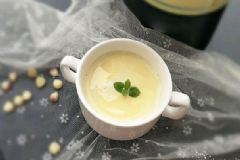 老年人每天喝多少牛奶合適？老年人喝牛奶有什么好處？[圖]
