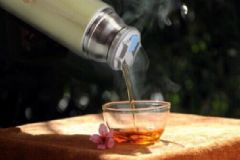 保溫杯泡茶能喝嗎？保溫杯泡茶好不好？[圖]