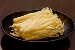 金針菇有哪些營(yíng)養(yǎng)價(jià)值呢？金針菇怎樣食用更有營(yíng)養(yǎng)？[圖]