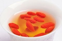 枸杞泡茶的功效有哪些？枸杞泡茶有什么作用？[圖]