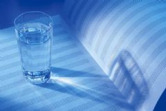 如何喝水更健康？干燥時如何補(bǔ)水最有效？[圖]