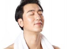 秋季男士怎樣護(hù)膚？秋季男士護(hù)膚方法有哪些？[圖]