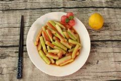 西瓜皮怎樣做美食？吃西瓜皮有什么功效作用？[圖]