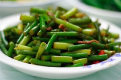 哪些人不宜吃蒜苗？蒜苗有哪些飲食禁忌？[圖]