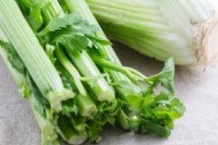 多吃西芹有哪些功效？吃西芹有什么好處？[圖]