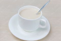 豆?jié){和牛奶哪個營養(yǎng)價值高？牛奶豆?jié){和豆奶有何不同？[圖]