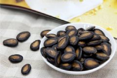 吃西瓜子會(huì)發(fā)胖嗎？吃西瓜子有什么好處和壞處？[圖]