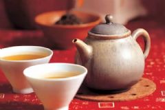 喝茶拉肚子怎么辦？喝茶時(shí)不能吃什么？[圖]