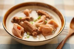 吃蓮藕有什么作用？蓮藕有什么營養(yǎng)價值？[圖]