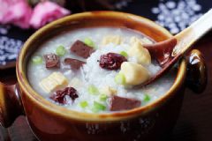 吃什么排出體內(nèi)毒素？排毒吃什么食譜推薦？[圖]