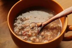 濕熱體質(zhì)怎么調(diào)理？濕熱體質(zhì)吃什么食物好？[圖]