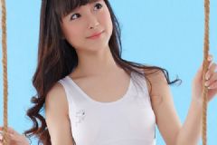 14歲女孩是胸部竟是這樣的！正常14歲女生奶頭是怎樣的？[多圖]