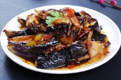 吃茄子的好處有哪些？茄子的功效作用有哪些？[圖]