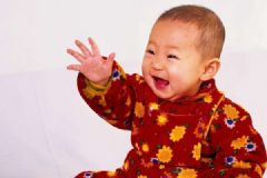 寶寶支氣管炎媽媽要怎么照顧好？哪些因素會讓寶寶支氣管炎？[多圖]