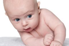 嬰幼兒哮喘發(fā)病情況是怎樣的？寶寶哮喘應(yīng)該怎樣護(hù)理？[多圖]