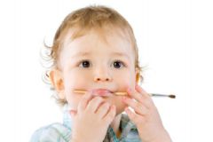 寶寶何時能夠?qū)W會自己上廁所？嬰幼兒睡覺的注意事項有哪些？[多圖]