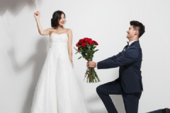 畢業(yè)典禮求婚女博士，女博士什么時(shí)候生孩子合適？[多圖]