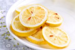 干檸檬片泡水有什么功效？檸檬干泡茶喝對身體哪些好處？[圖]