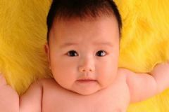 對(duì)待寶寶的壞習(xí)慣主要有哪些？小兒佝僂病是什么原因引起的？[圖]