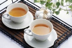 春天喝什么茶養(yǎng)生保健好？紅茶綠茶各有什么好處？[圖]