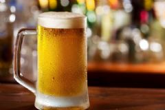 啤酒過期還可以喝嗎？喝過期的啤酒會怎么樣？[圖]