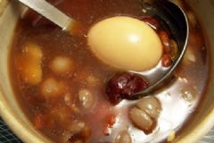 月經(jīng)不調(diào)該怎么辦？月經(jīng)不調(diào)該吃什么調(diào)理？[圖]