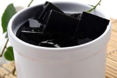 經(jīng)常吃龜苓膏有什么好處？哪些人不適合吃龜苓膏？[圖]