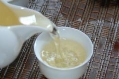 喝白茶有什么好處和壞處？喝白茶的注意事項(xiàng)有哪些？[圖]