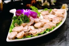食用草菇時(shí)要注意什么？如何挑選草菇呢？[圖]