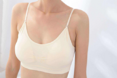 女人哪些壞習(xí)慣會(huì)危害乳房？危害乳房健康的習(xí)慣有哪些？[多圖]