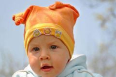 嬰幼兒換尿布具體步驟是怎樣的？嬰幼兒清潔注意細(xì)節(jié)有哪些？[圖]