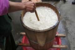 米酒的功效與作用禁忌是什么？米酒有哪些功效與作用？[圖]