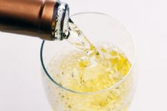 黃酒和料酒是同一種嗎？黃酒可以代替料酒嗎？[圖]